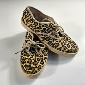 Crazy Train Leopard Shoes EUC Size 10 Lace Up Sneakers Womens Shoe Animal Print